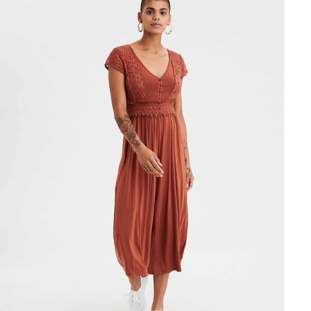 ISO   AE KNIT LACE CULOTTE JUMPSUIT